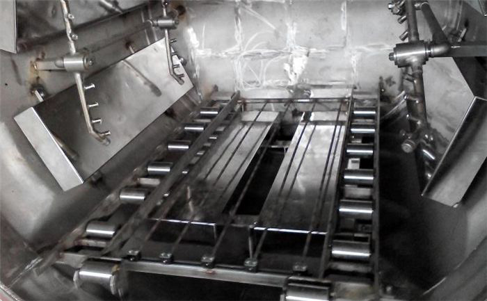 電鍍鋅液消泡劑應用圖 電鍍鋅液消泡劑應用圖